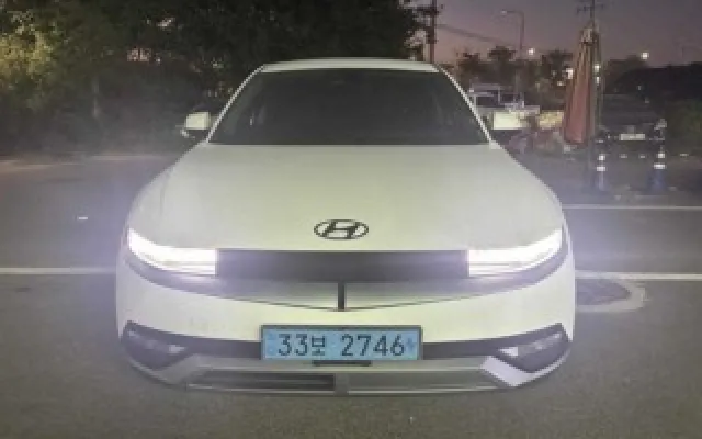 인천중고차사는법 아이오닉 5 롱 레인지 4WD 매물 사진 2 - 2023/10 238,220km