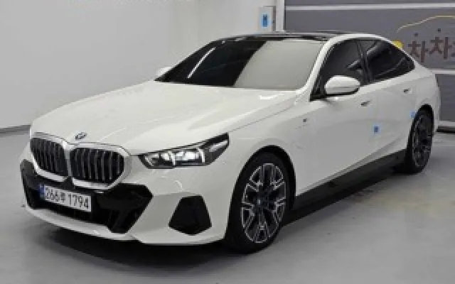 인천중고차사는법 5시리즈 (G60) 530e 매물 사진 17 - 2024/12 25,207km