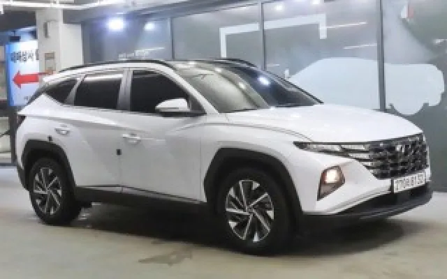 인천중고차사는법 투싼 (NX4) 가솔린 1.6 터보 2WD 프리미엄 매물 사진 5 - 2022/07 27,881km